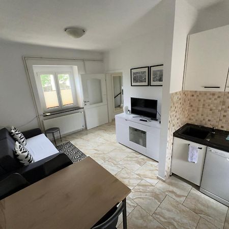 Apartment Marino Сень Екстер'єр фото
