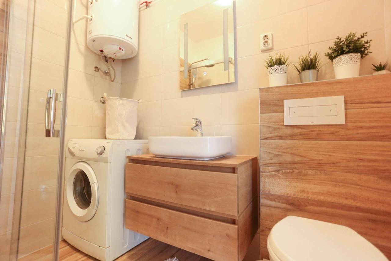 Apartment Marino Сень Екстер'єр фото