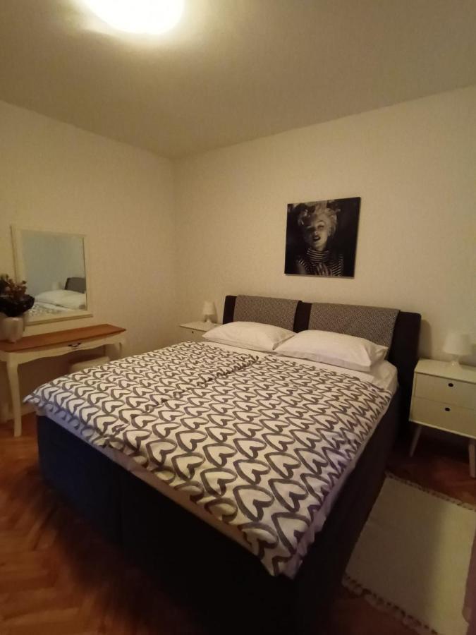 Apartment Marino Сень Екстер'єр фото